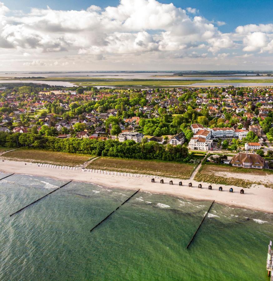 Hotel & Restaurant Seebruecke Zingst Luaran gambar